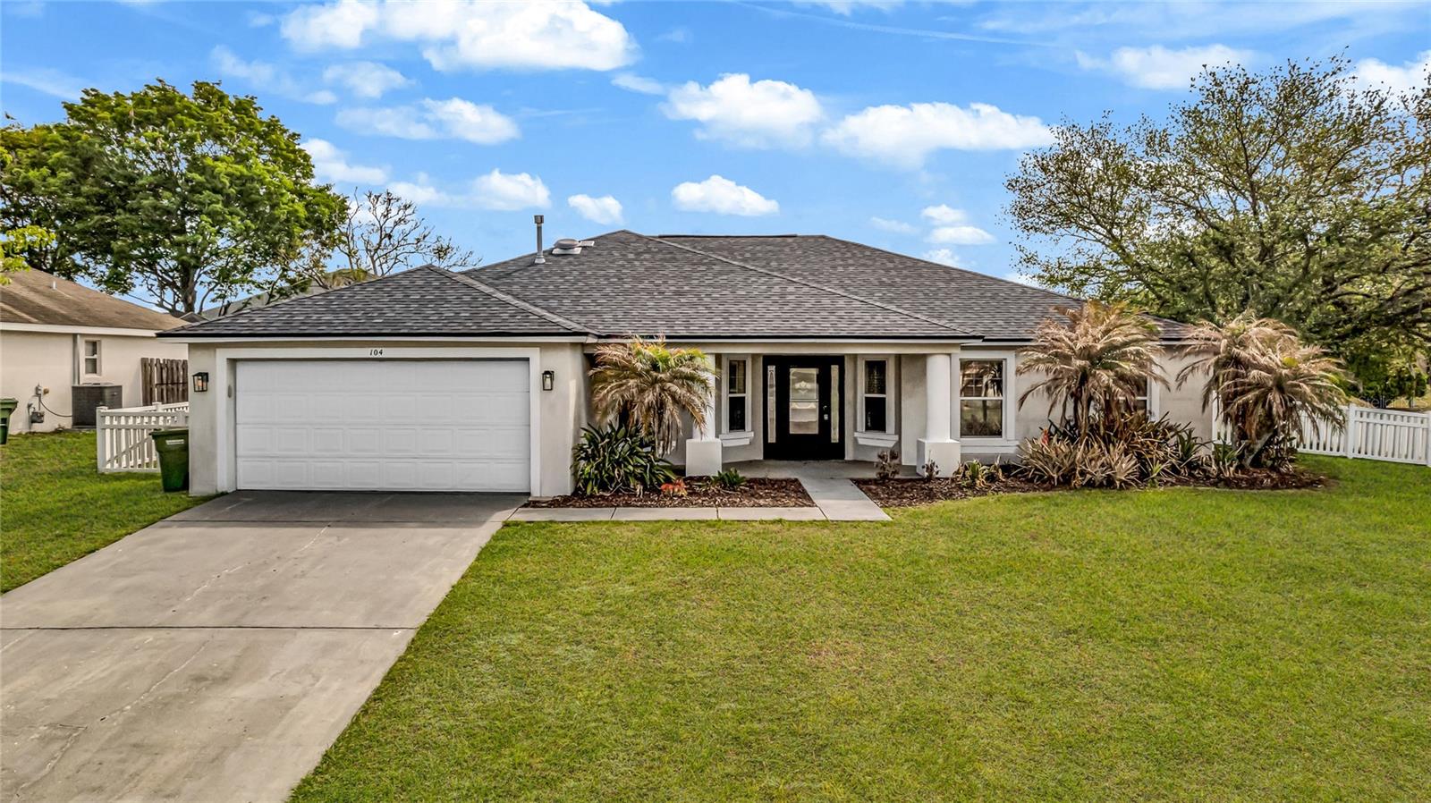 104 Sanderling Dr