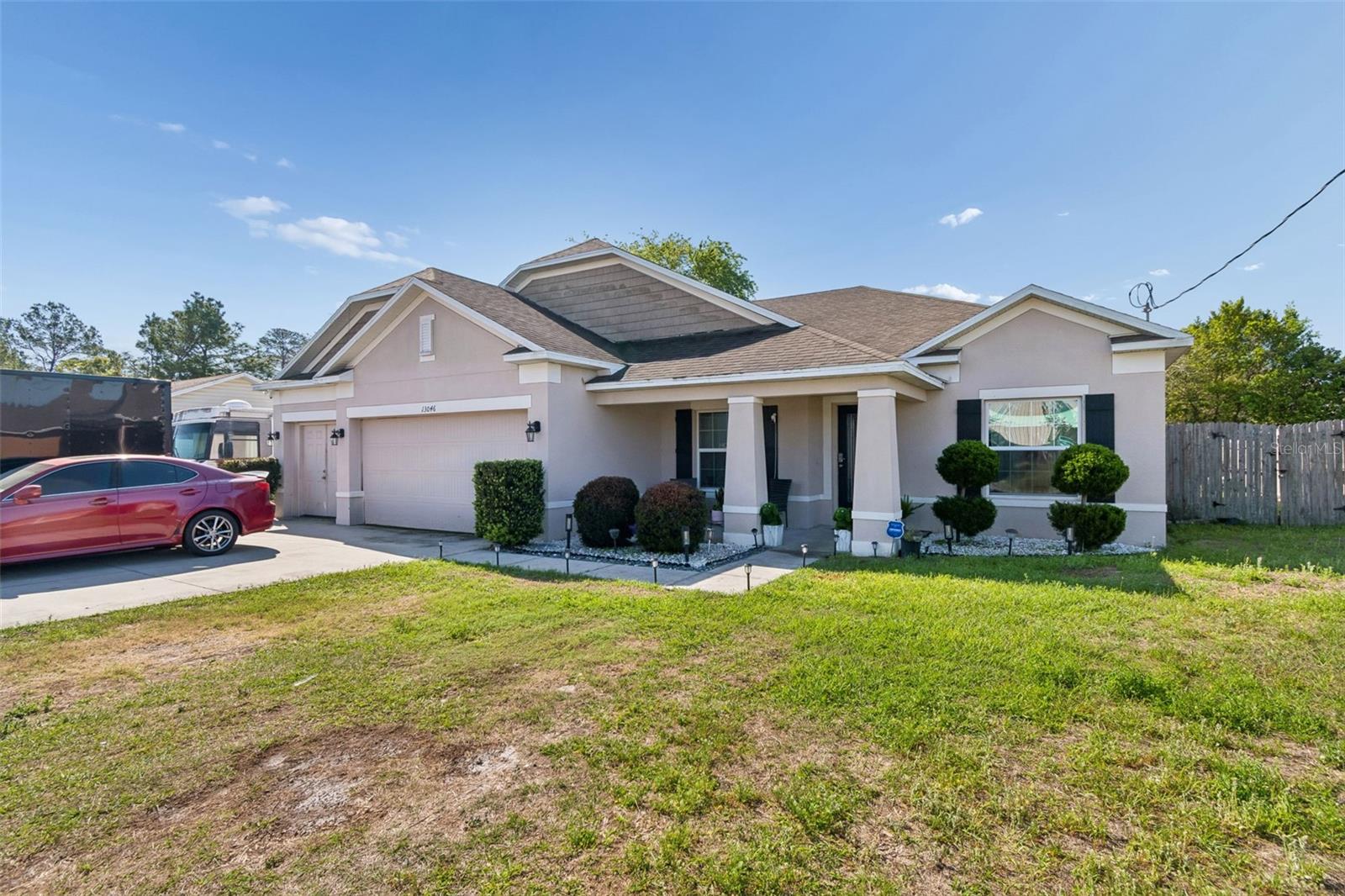 13046 Linden Dr