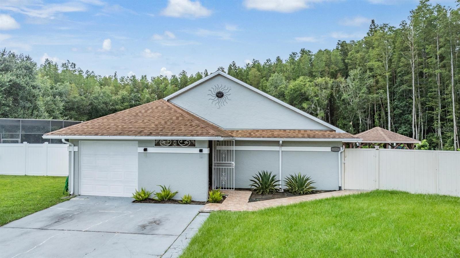 5923 Bitterwood CT photo 1