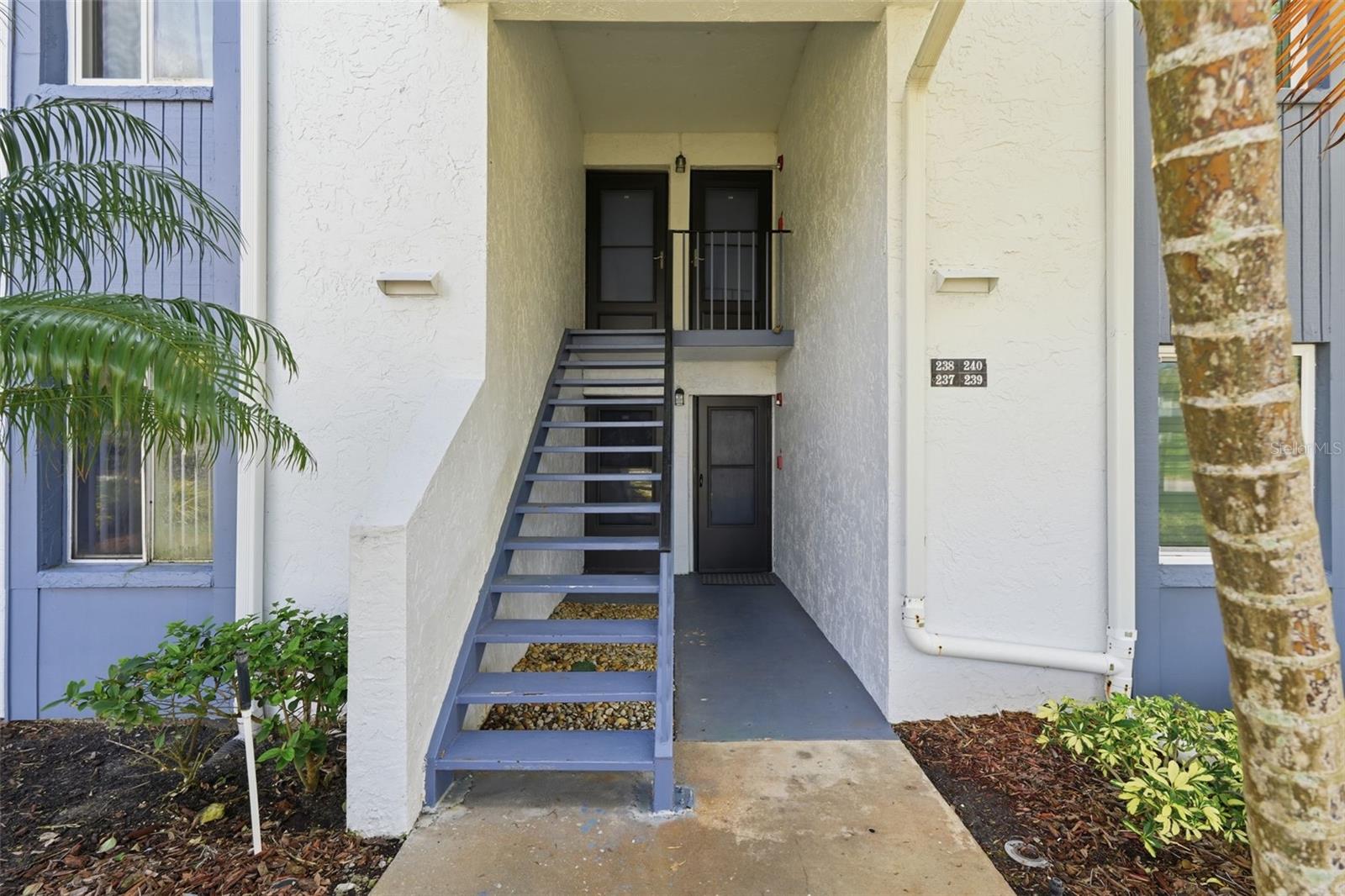 240 Cypress Ln #240