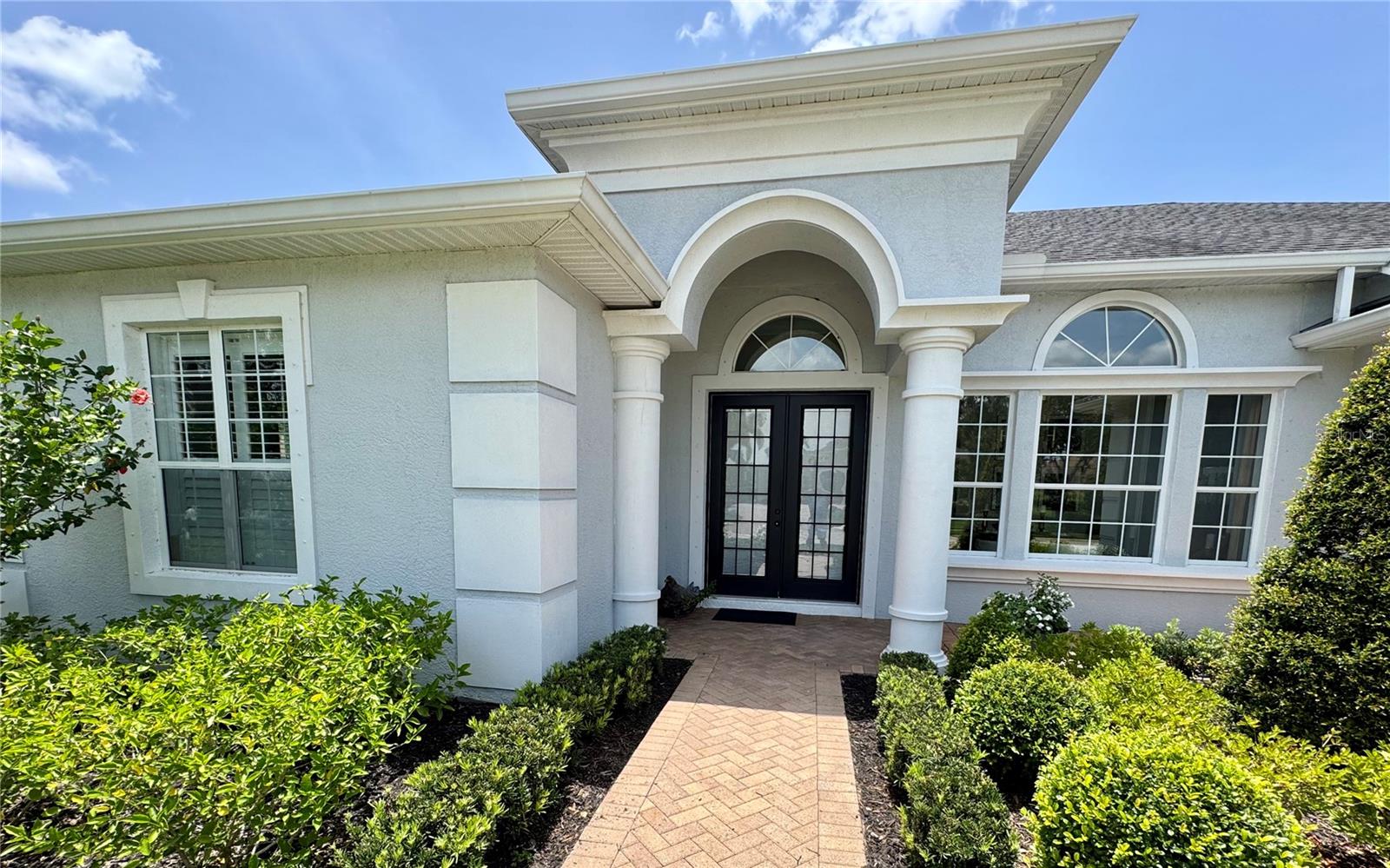 1539 Ormond Ter