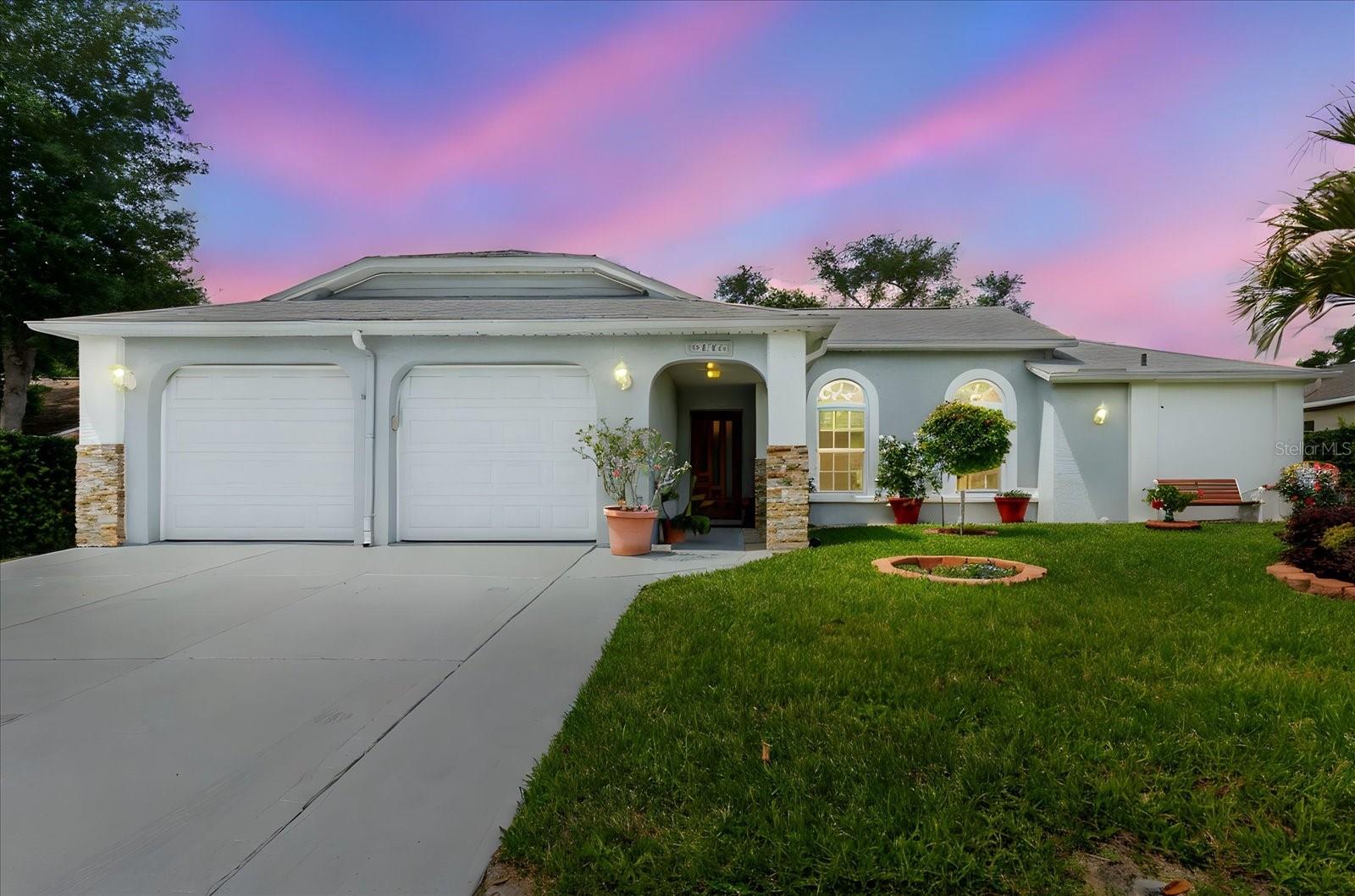 8112 Golden Bear Loop