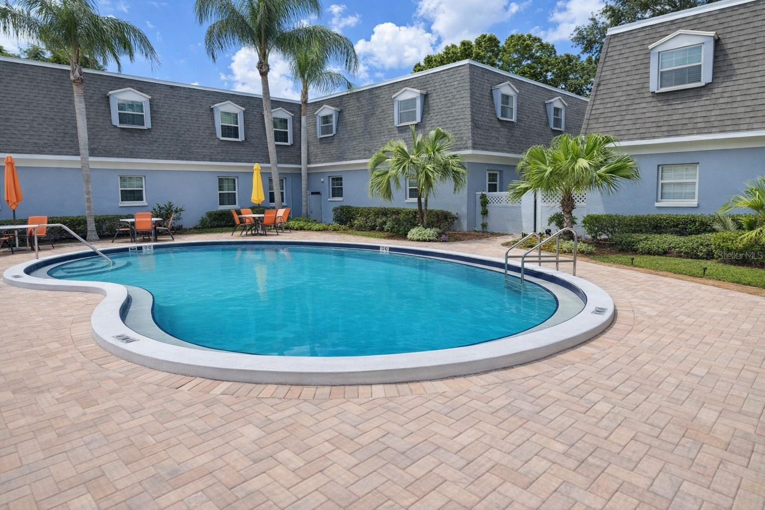 1712 Belleair Forest Dr #A
