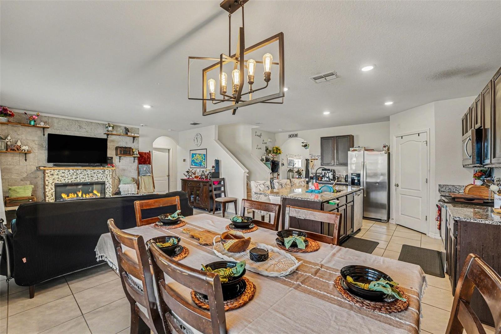 502 Autumn Stream Dr