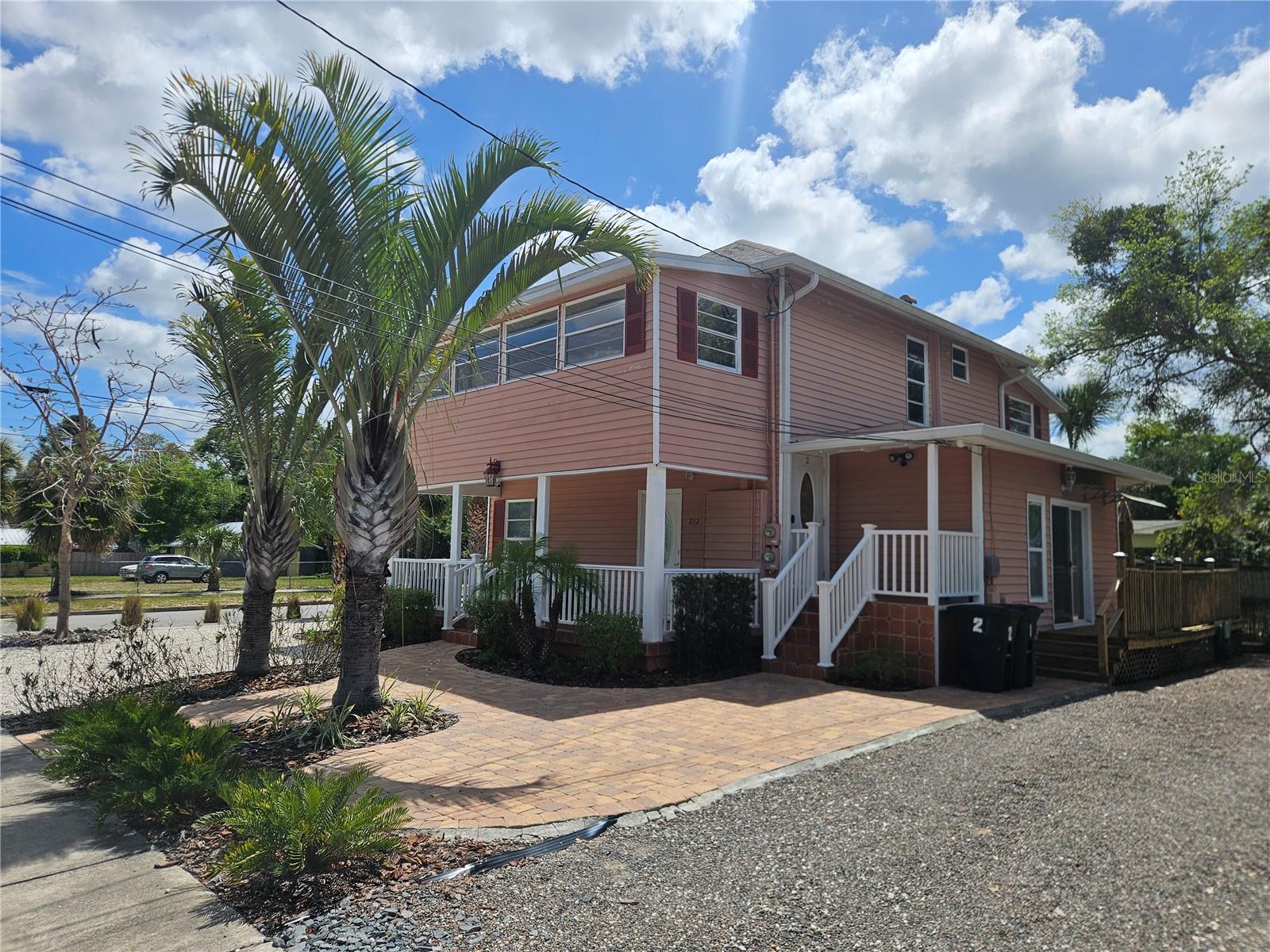 232 Cypress St