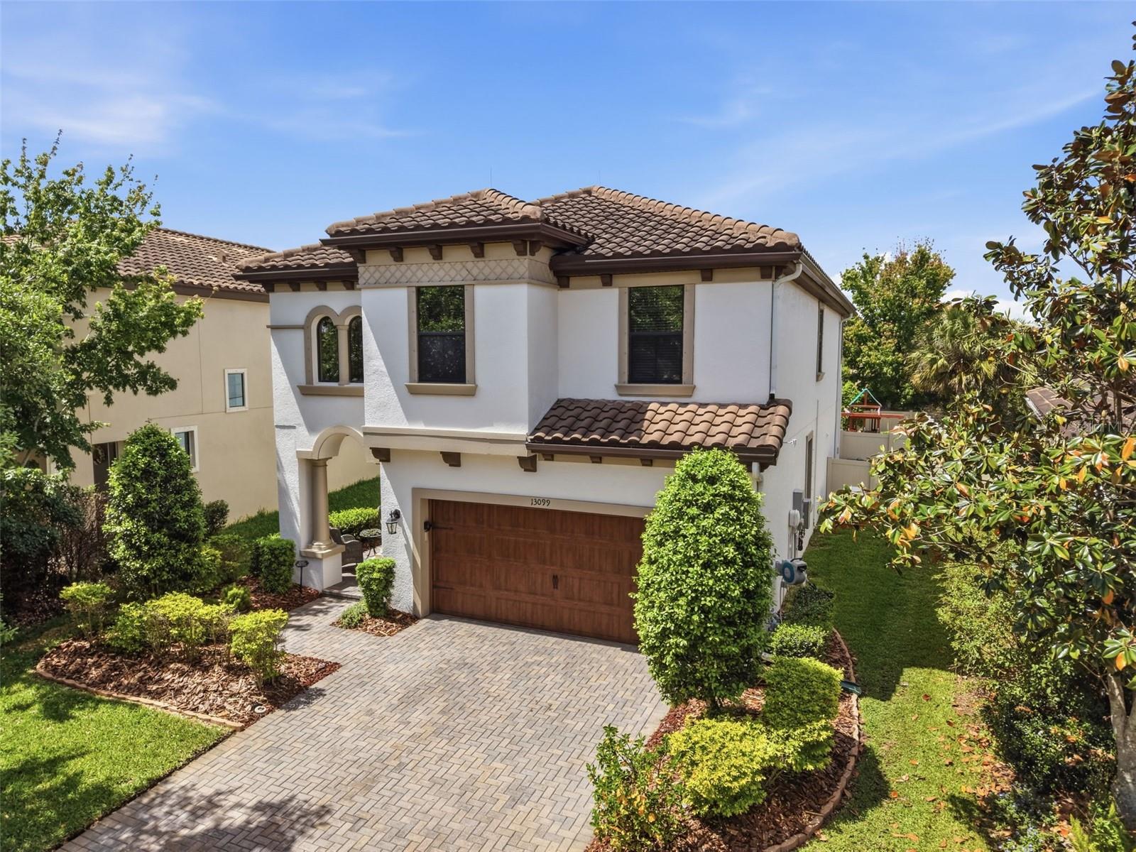 13099 Burns Dr