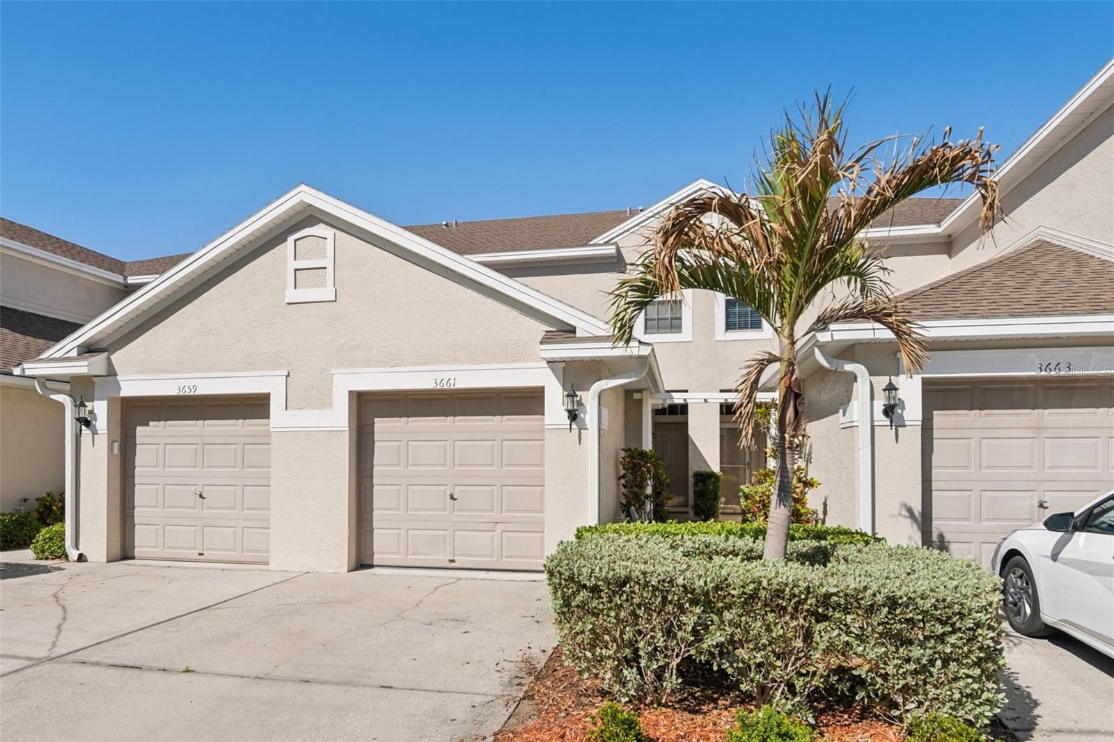 3661 Country Pointe Pl