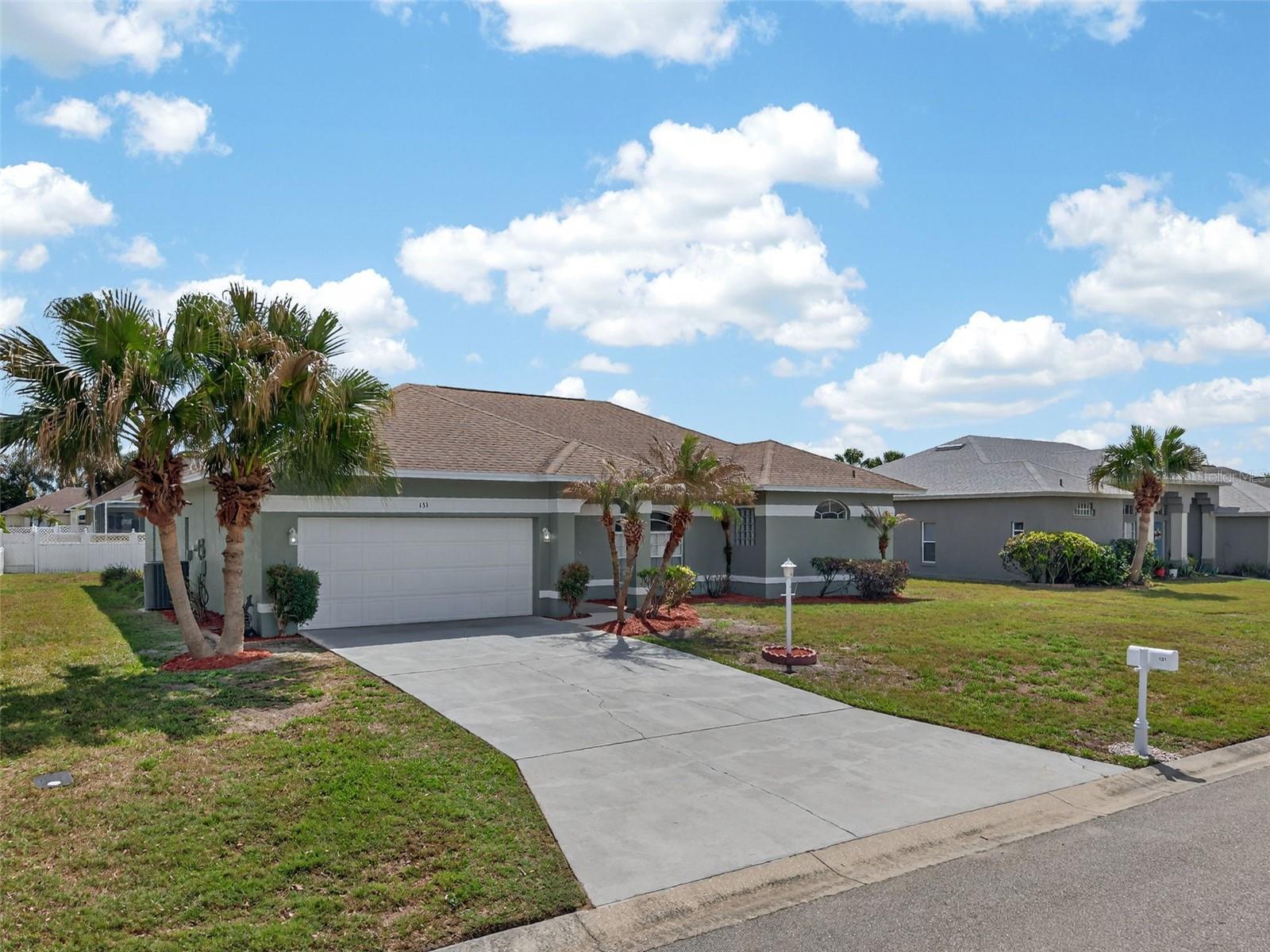 131 Ruby Lake Dr photo 1