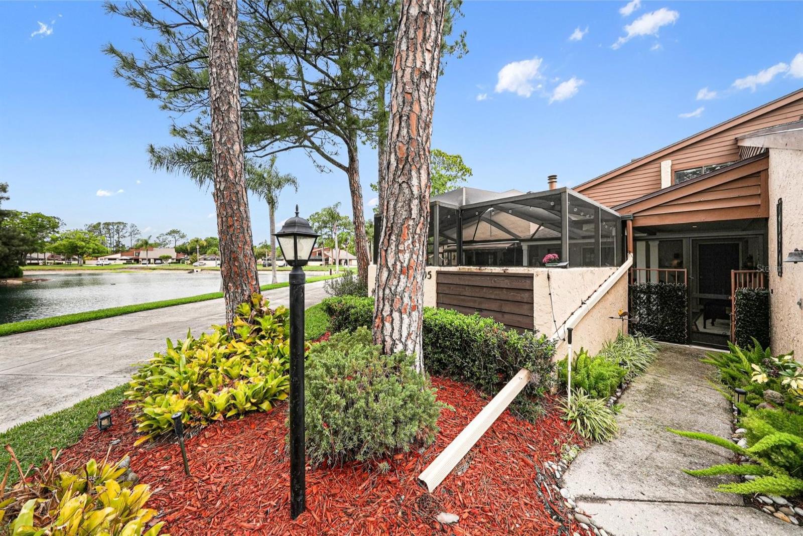 4805 Umber CT photo 1