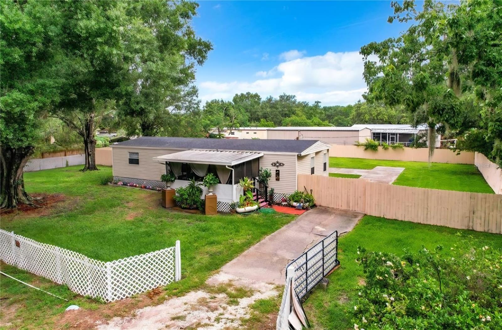 2974 Brenda Ln photo 1