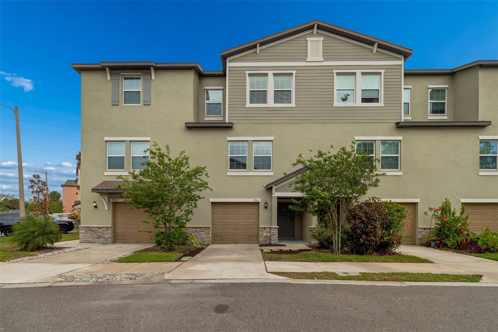 4706 Tuscan Loon Dr photo 1
