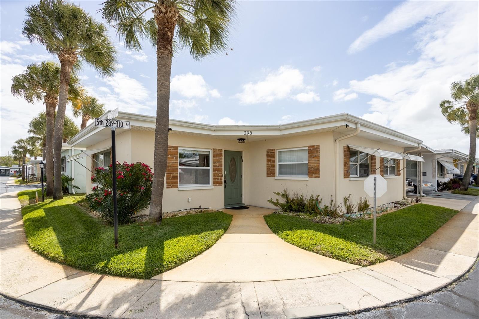 250 Rosery Rd NW #298