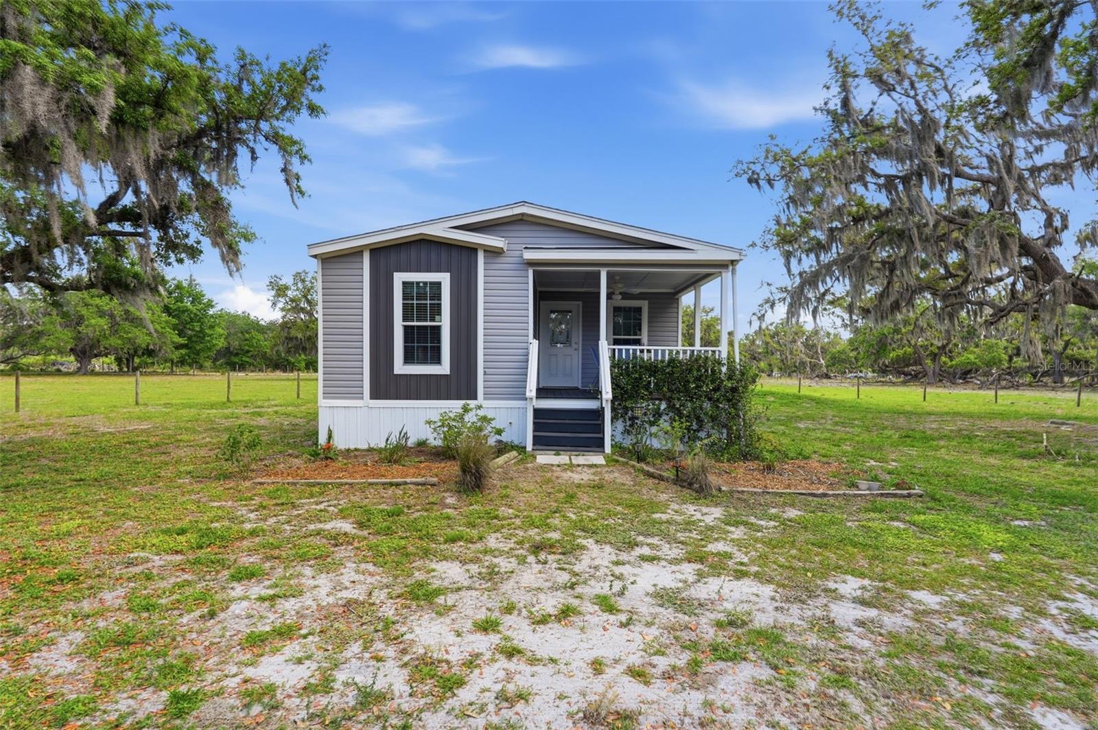 5625 Hog Town Ln photo 1