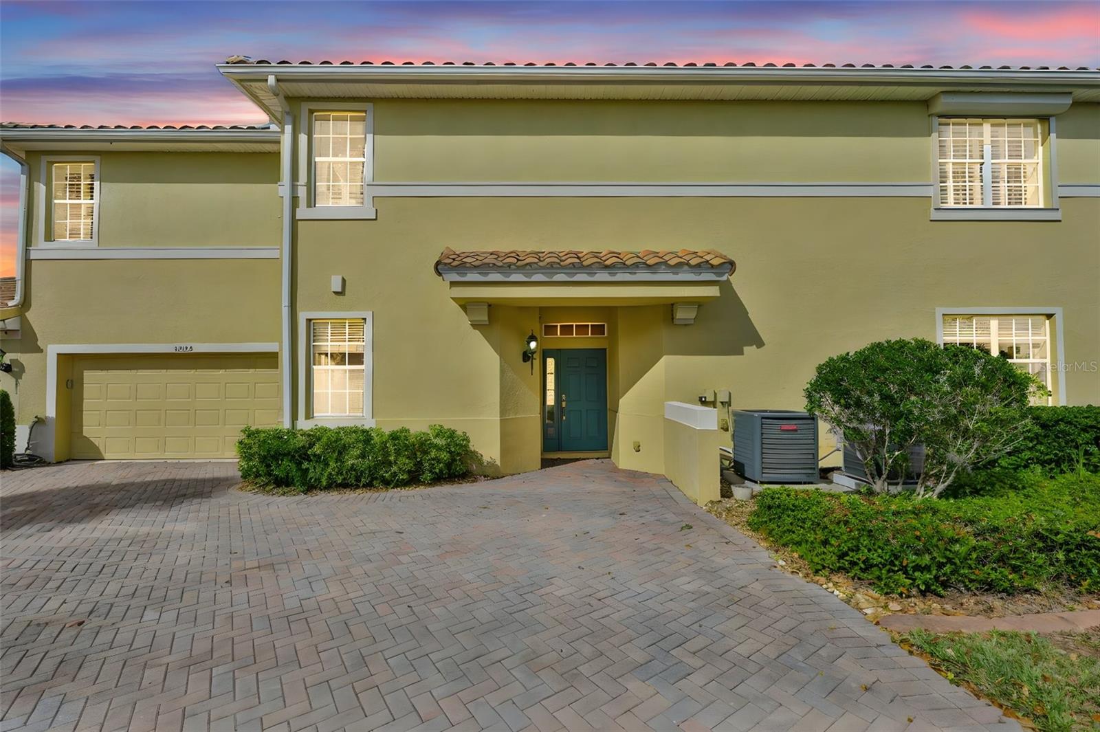 1324 Emerald Dunes Dr