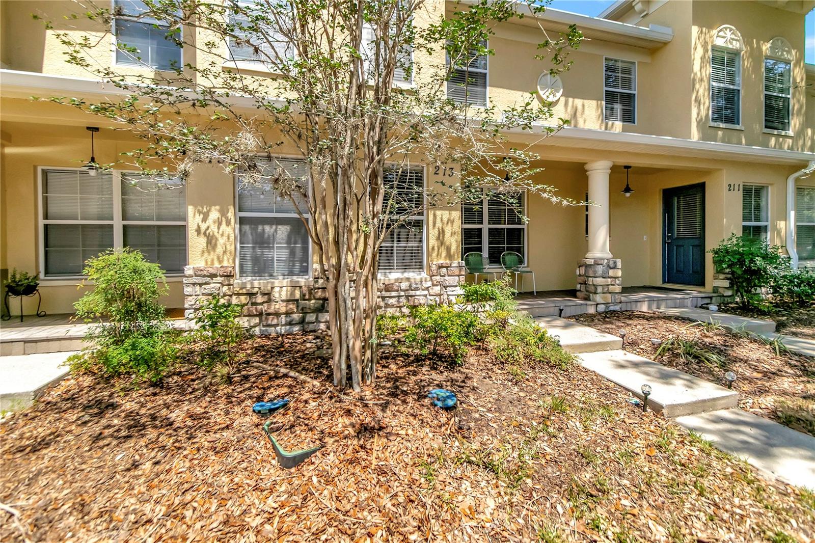 213 Draw Bridge Ln photo 1