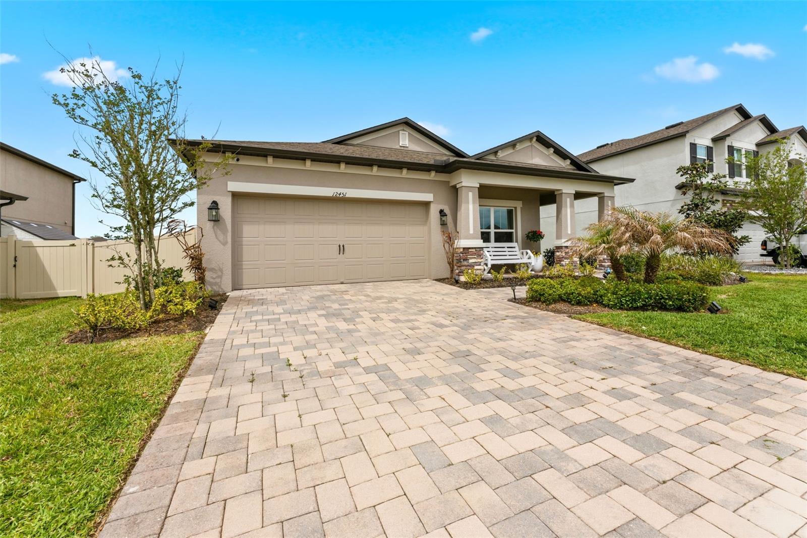 12451 Nouveau Ave