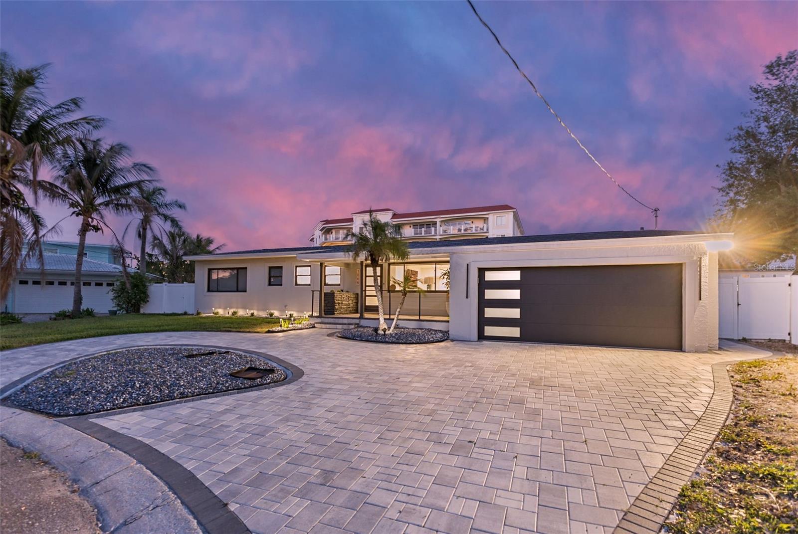 1866 Venetian Point Dr