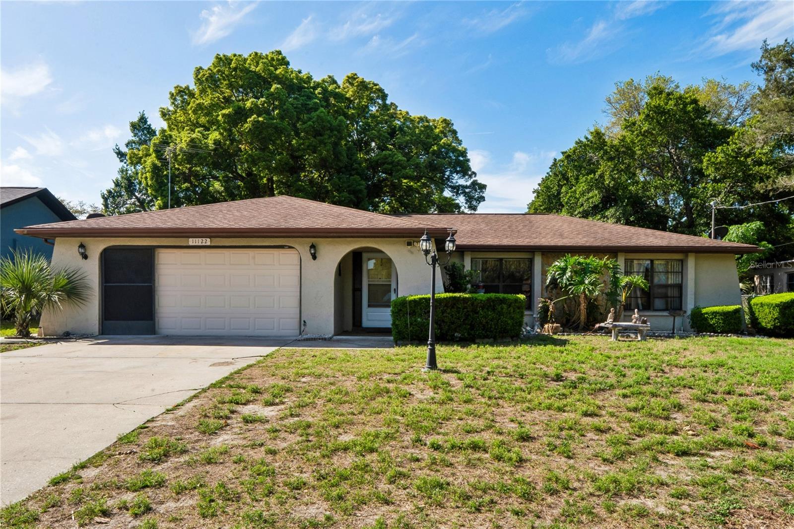 11122 Maderia St photo 1