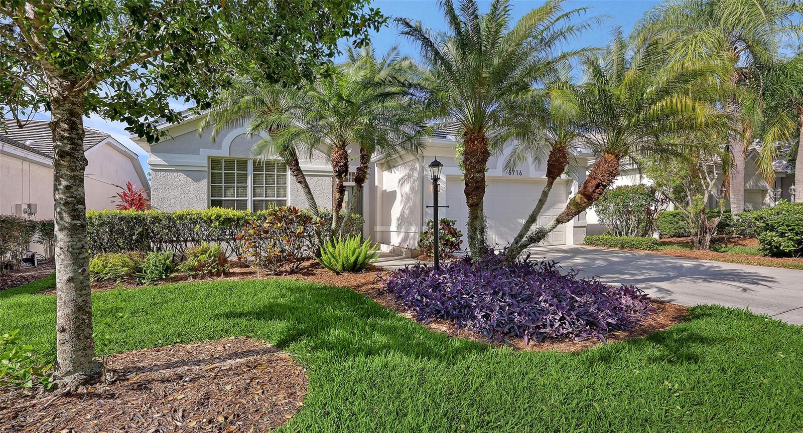6716 Spring Moss Pl photo 1