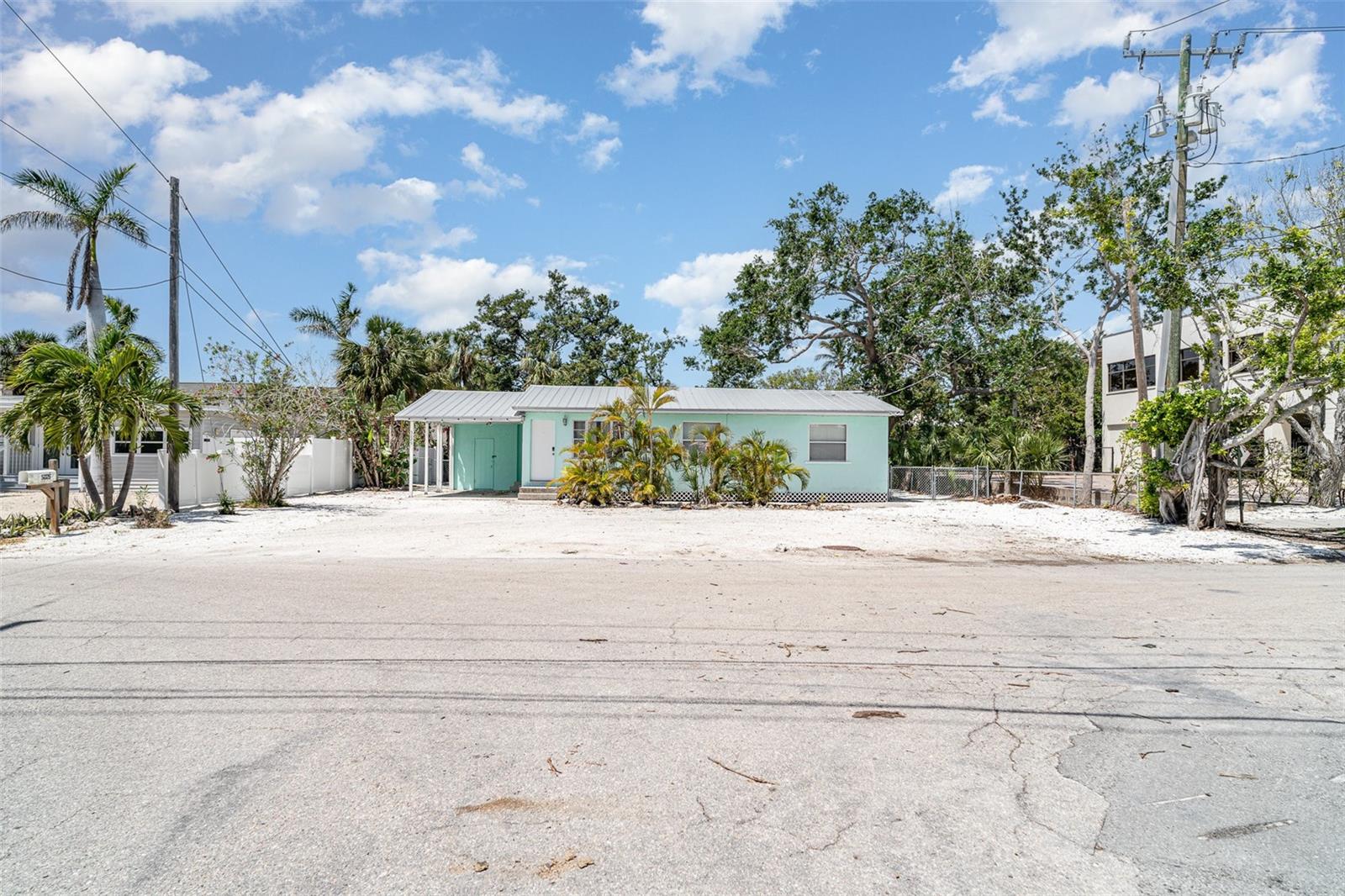 5026 Calle Minorga photo 1