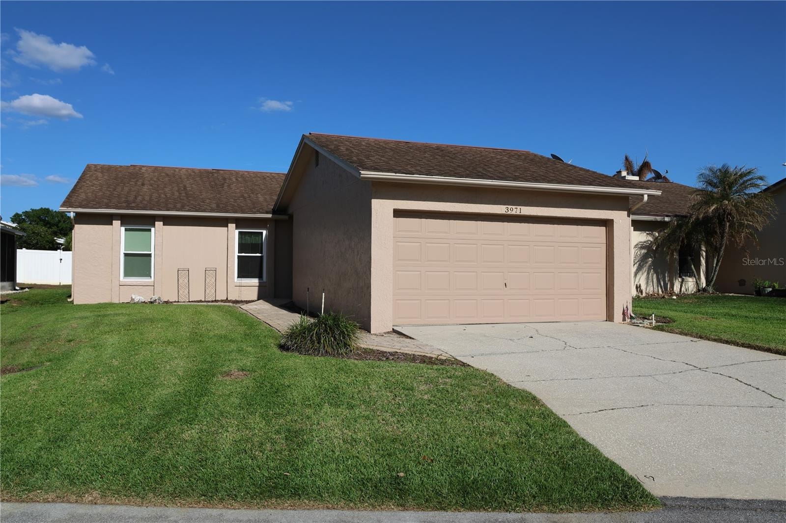 3971 Cypress Lndg W photo 1