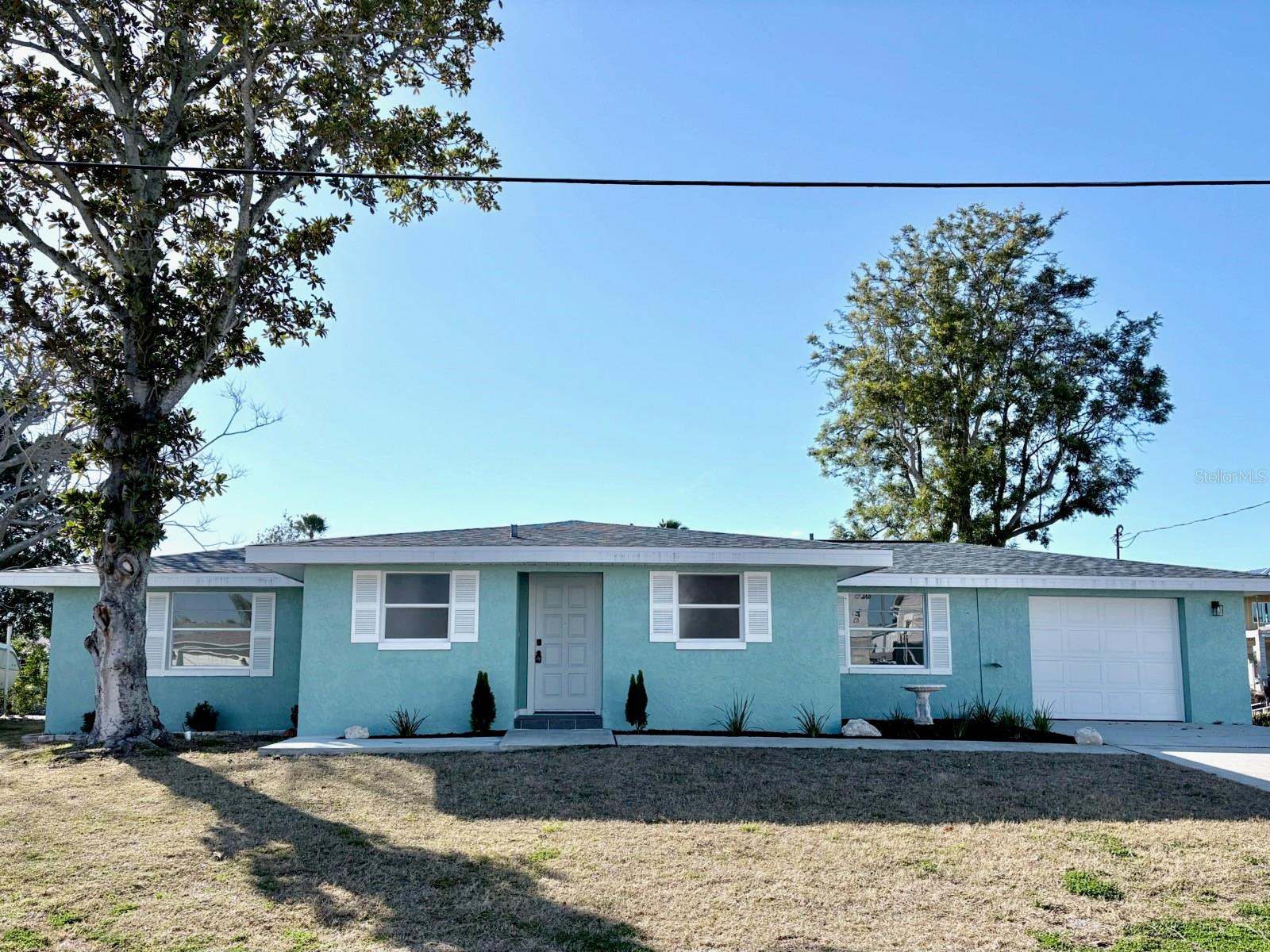 13737 Michelle Ave