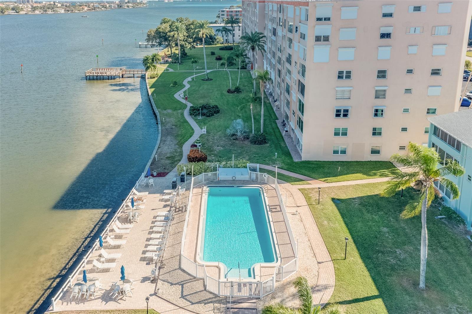 1847 Shore Dr S #117 photo 1