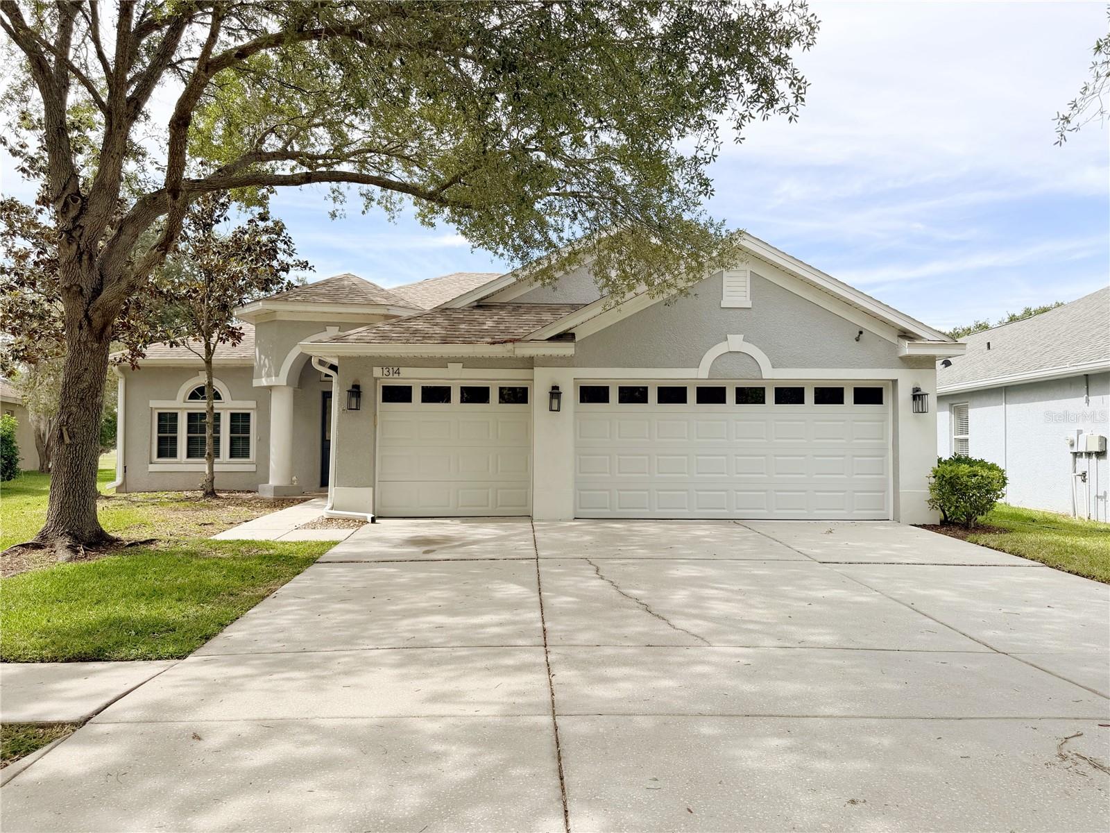 1314 Emerald Hill Way photo 1