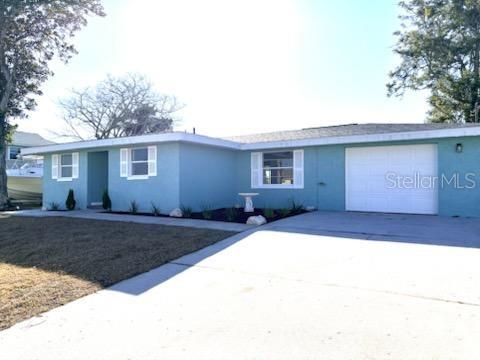 13737 Michelle Ave