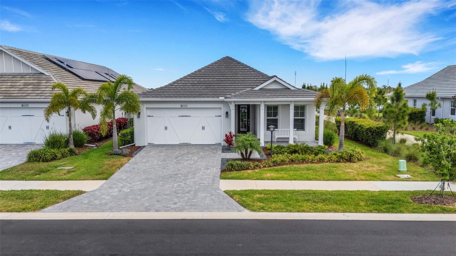 1104 Waterline CT photo 1