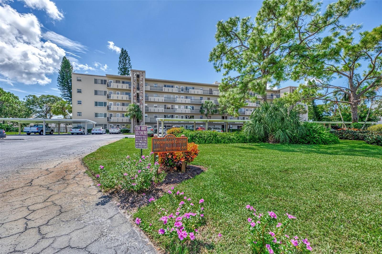 4460 Ironwood Cir #102A photo 1