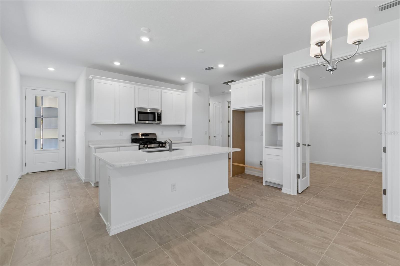 3744 Nandina Cir