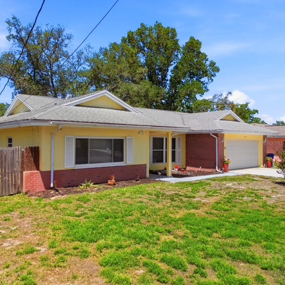 1495 Bishop Rd