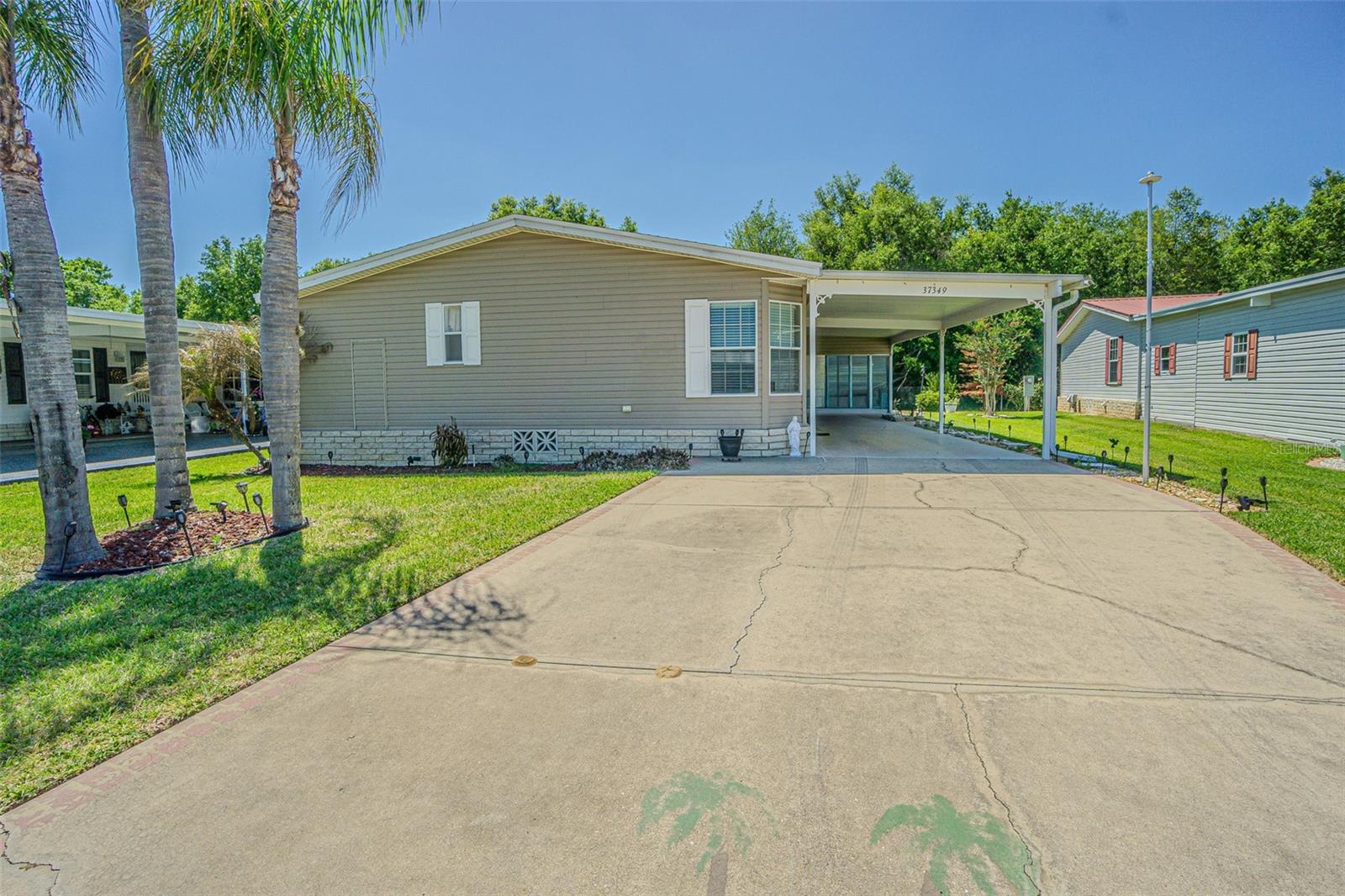 37349 Gill Ave photo 1