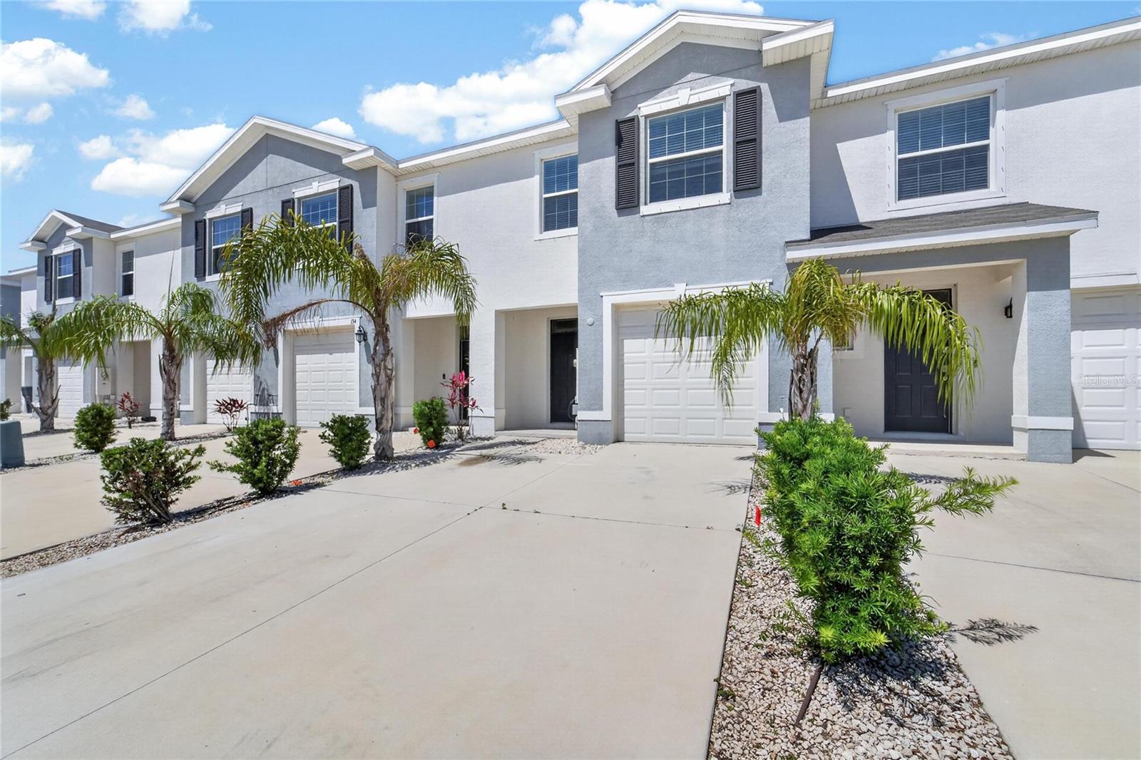 136 Mangrove Shade Cir photo 1