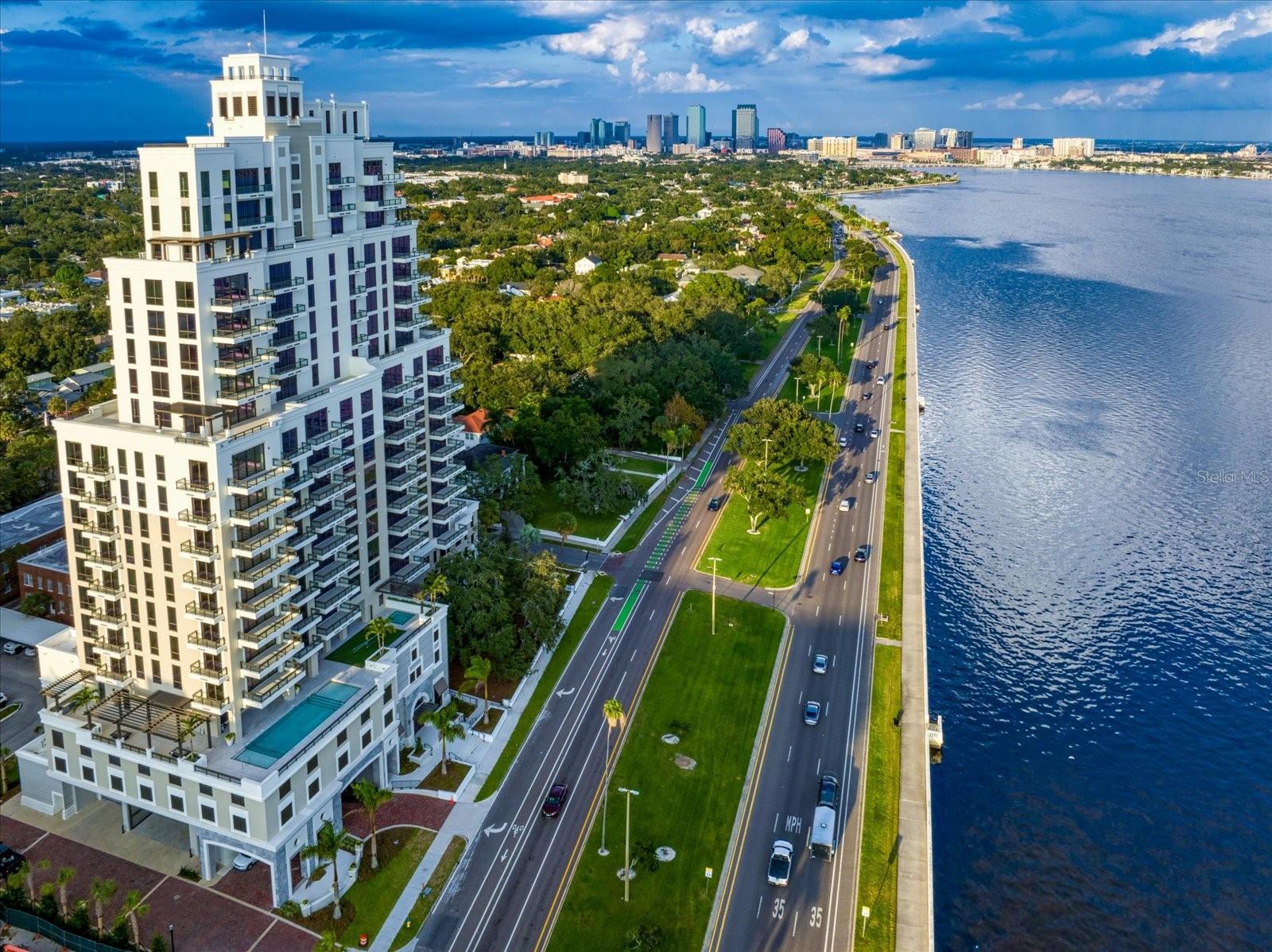 2103 Bayshore Blvd #703 photo 1