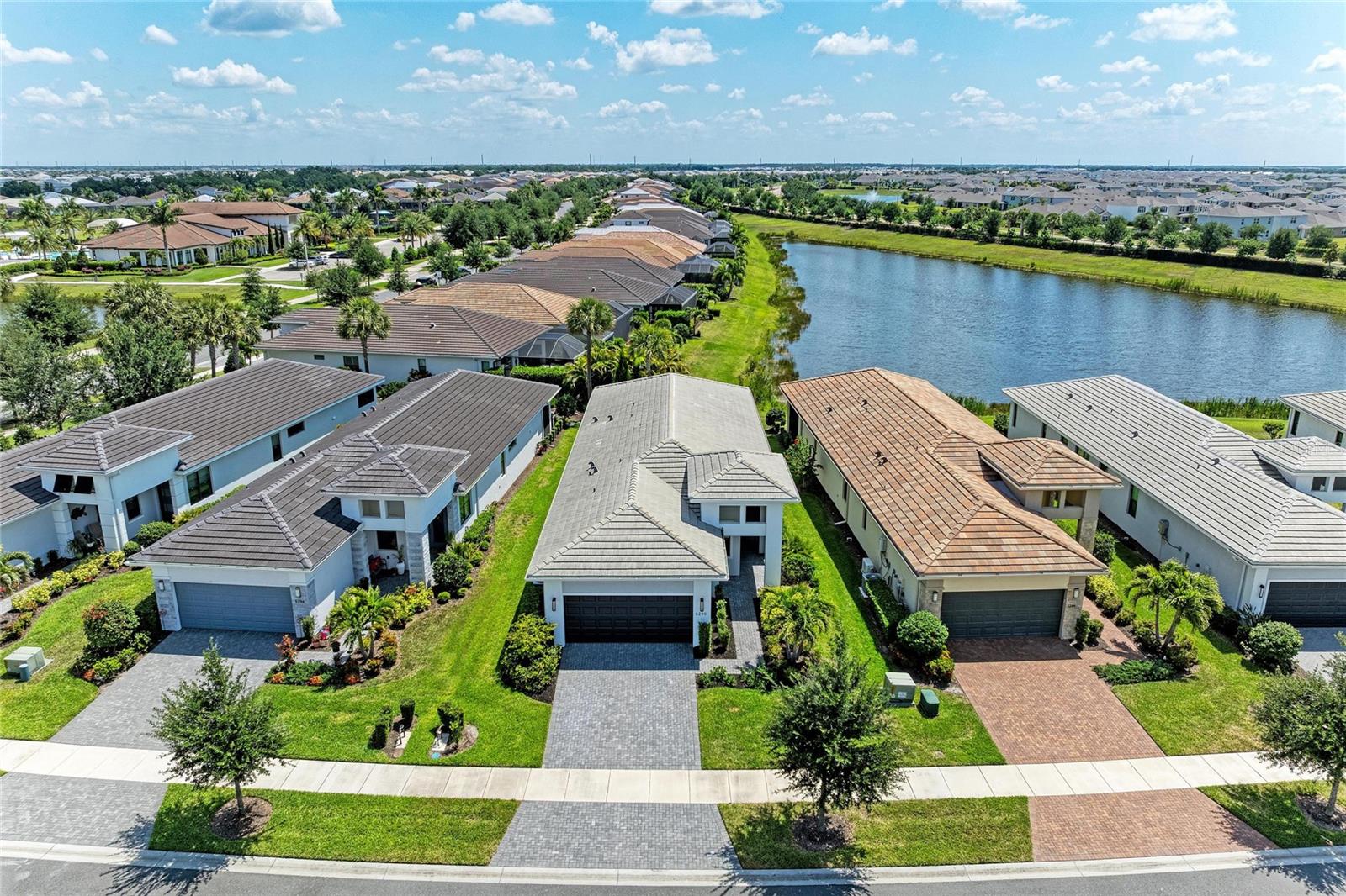 5290 Barnett Cir photo 1