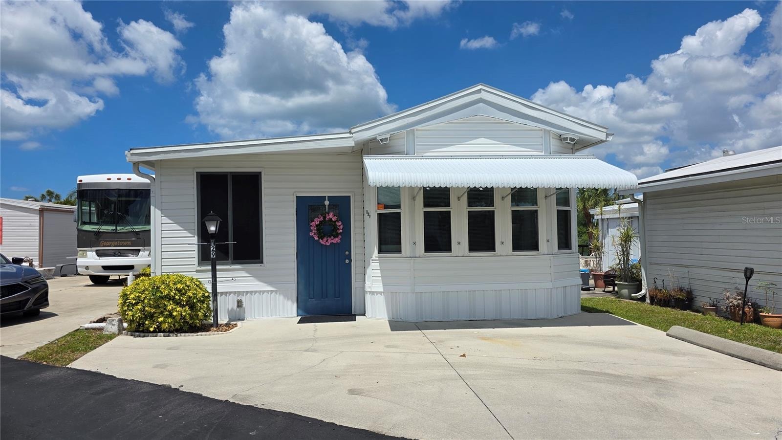 1674 University Pkwy Lot 129 photo 1