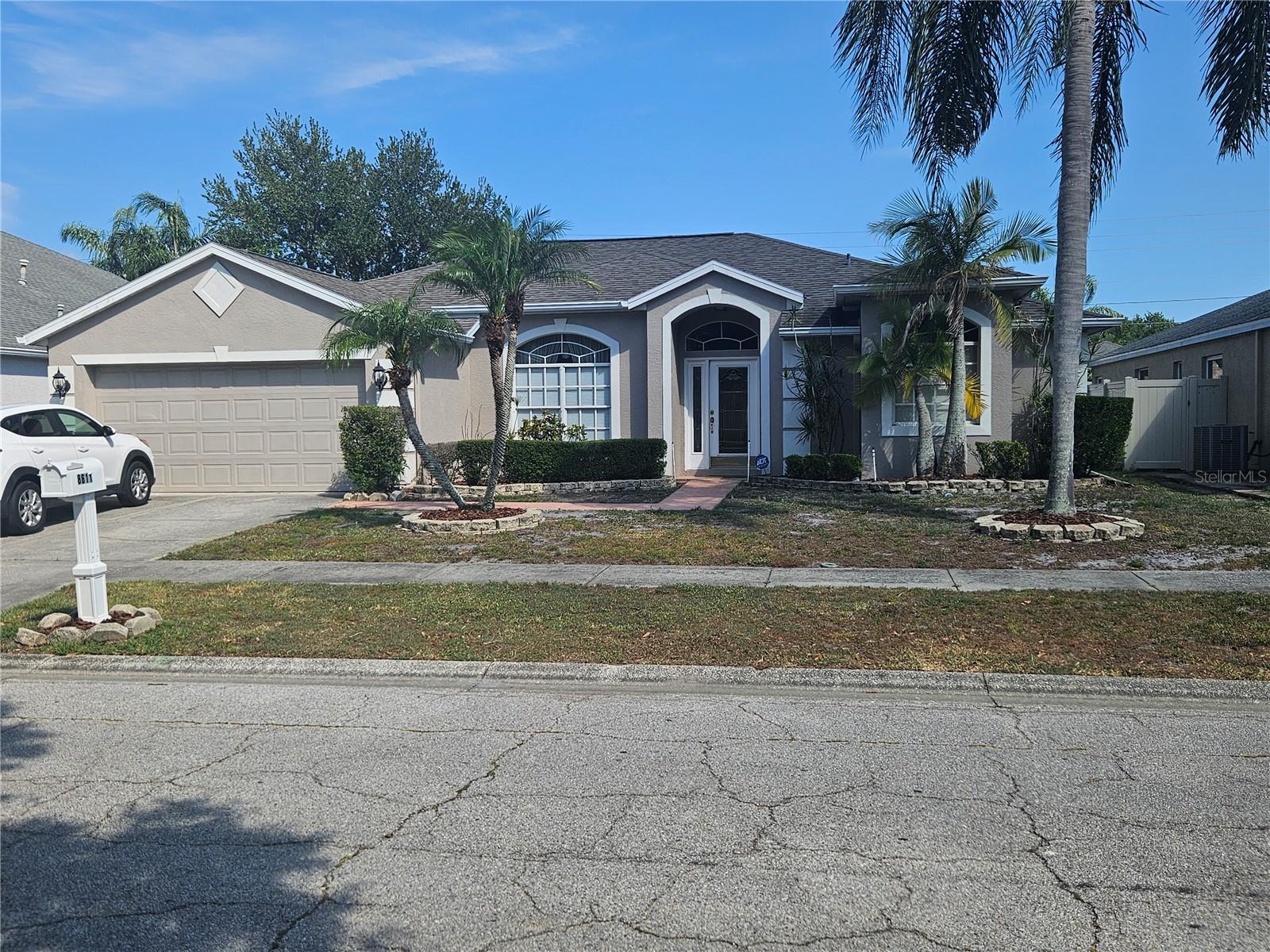8611 Brookway Cir photo 1