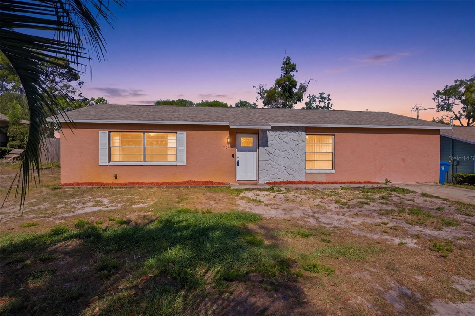 3377 Montano Ave photo 1
