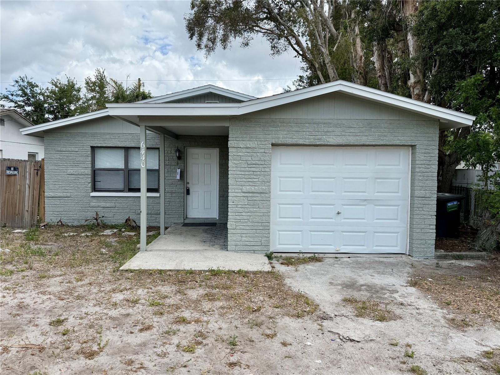 6440 150th Ave N photo 1