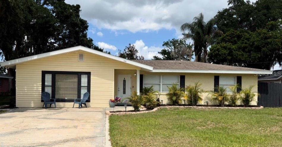 144 Beverly Dr photo 1