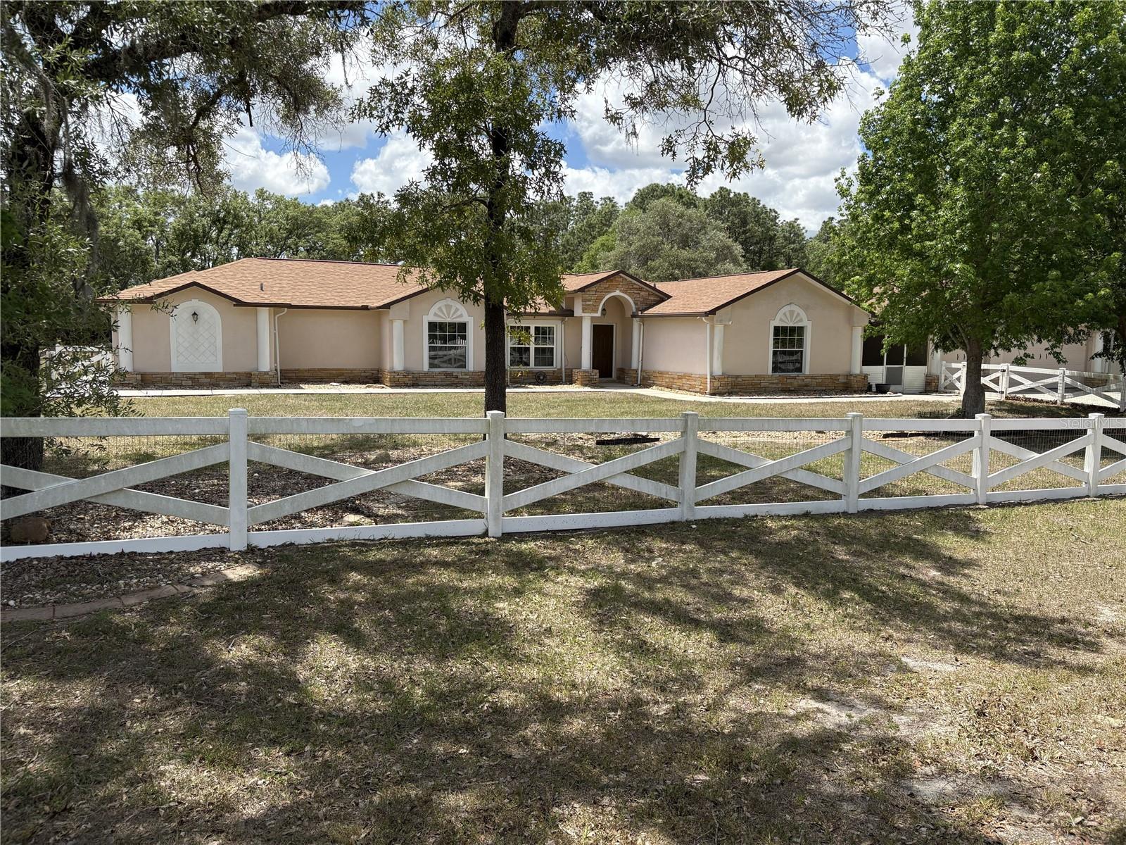 5085 Bone Ln photo 1