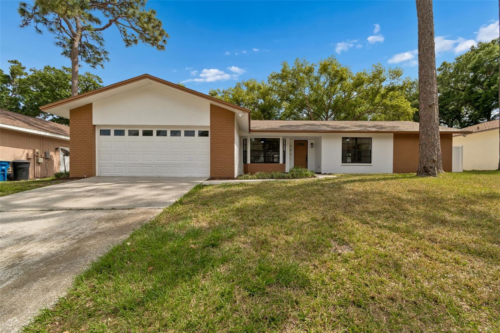 3431 Deerfield Ln photo 1
