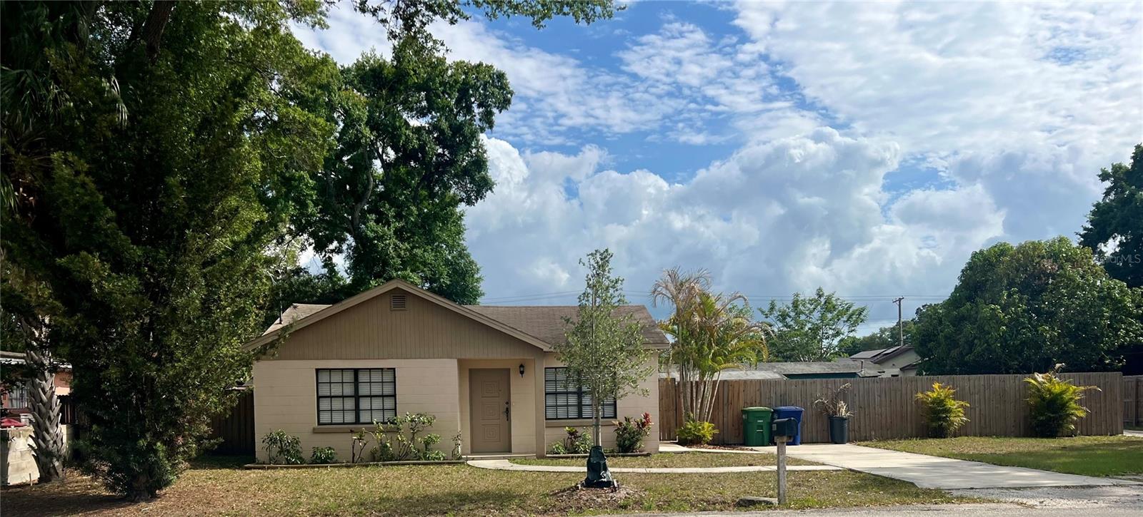 3110 W Ivy St photo 1