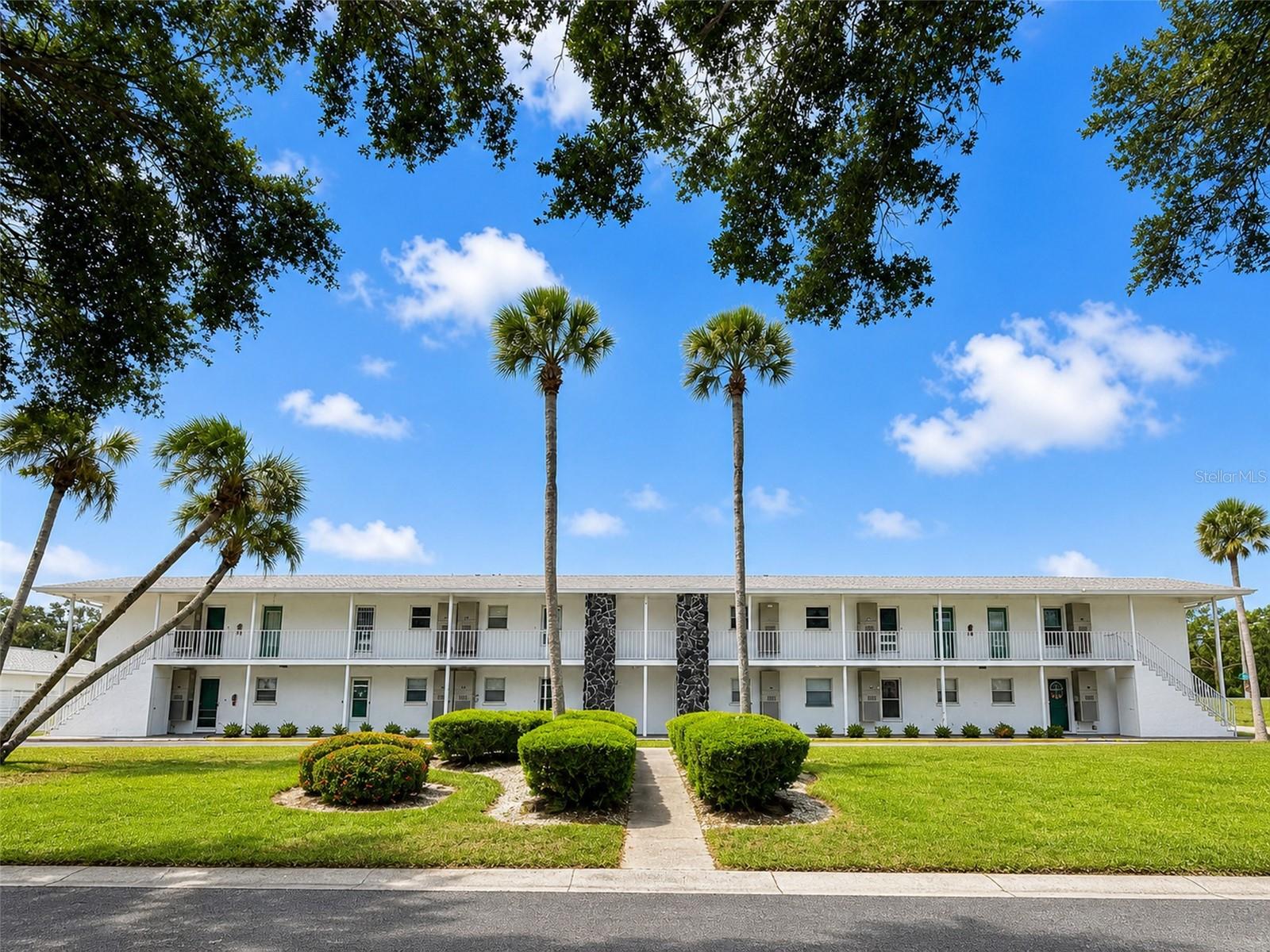 3900 Roxane Blvd #11B