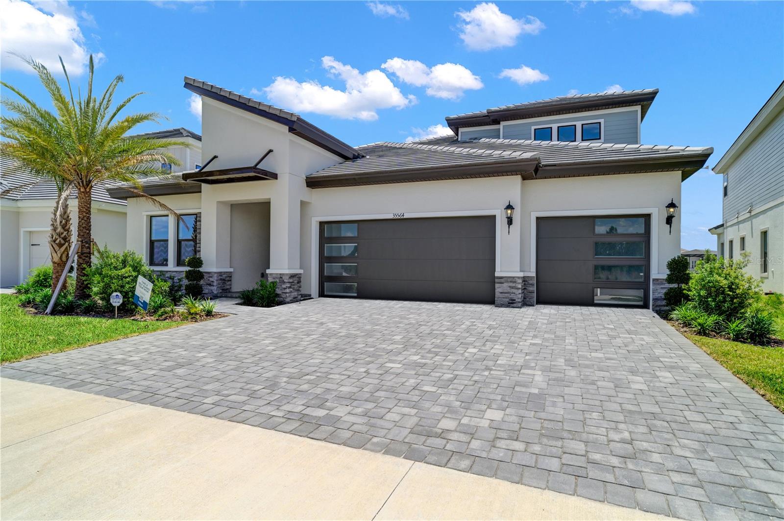 35564 Big Hawk Dr