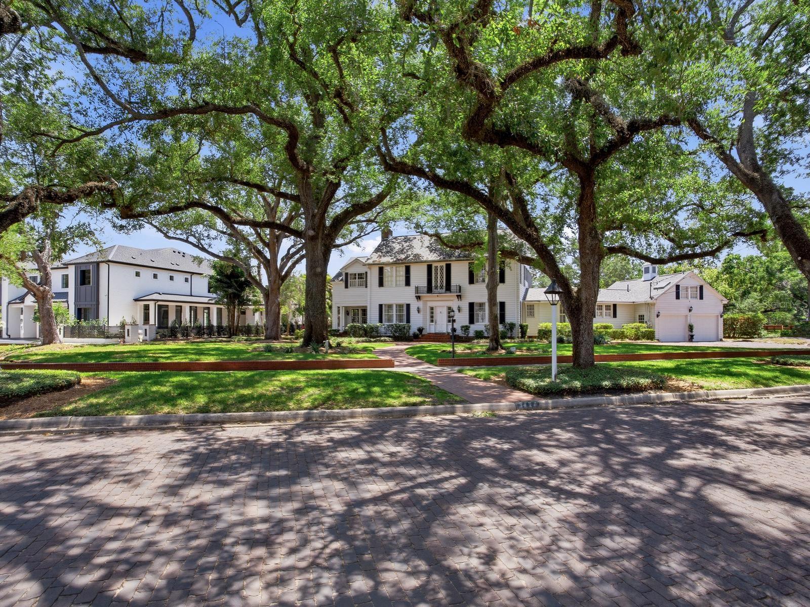 3424 Jean Cir photo 1