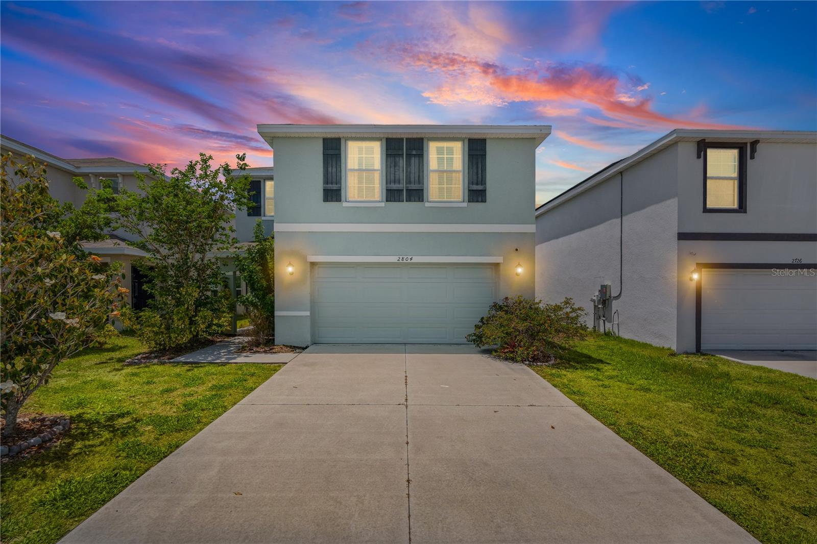 2804 Rock Sound St photo 1