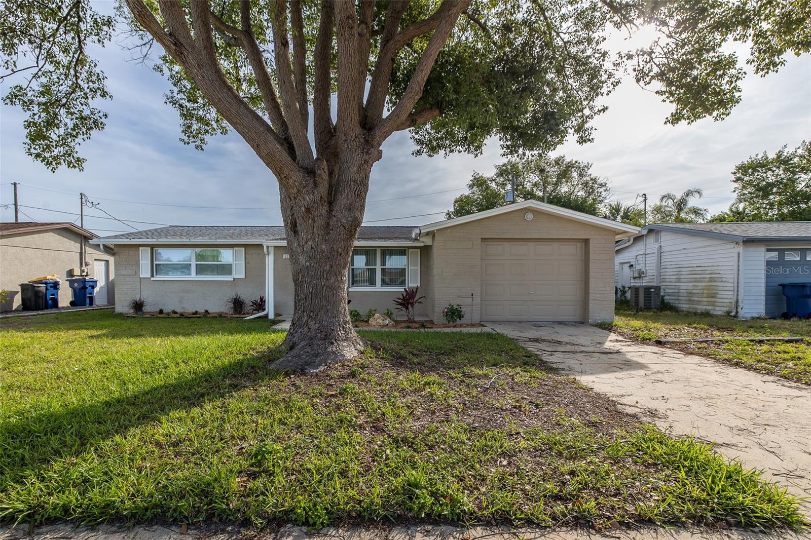 1148 Fernwood Dr photo 1